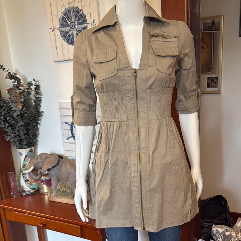 Seduction size M Women's Tan/brown zip up top